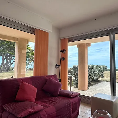 Face A La Avec Grande Terrasse شقة بورنيك