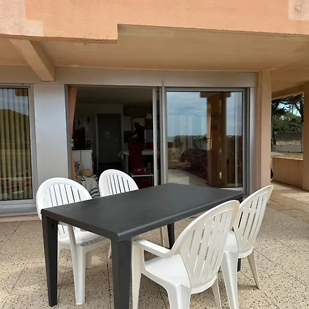 Face A La Avec Grande Terrasse *